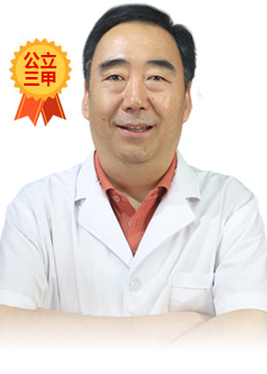 李强